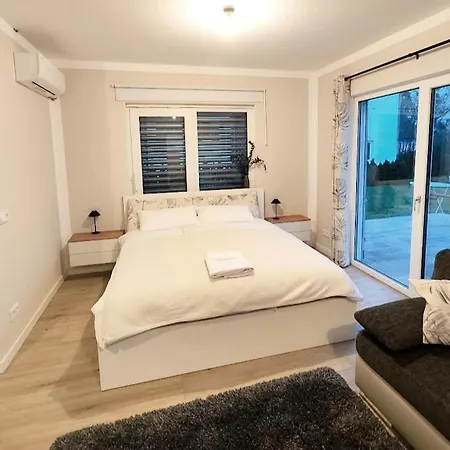 아파트 Garten Wurzinger Halbenrain